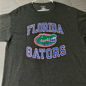 T shirt Fl gators.